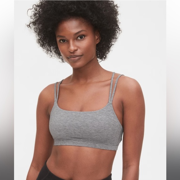 GapFit Breathe Respirant Low Support Grey Strappy Sports Bra Size Large - Picture 1 of 5